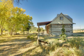 Bryce Canyon Basecamp Historic Homesteader Cabin